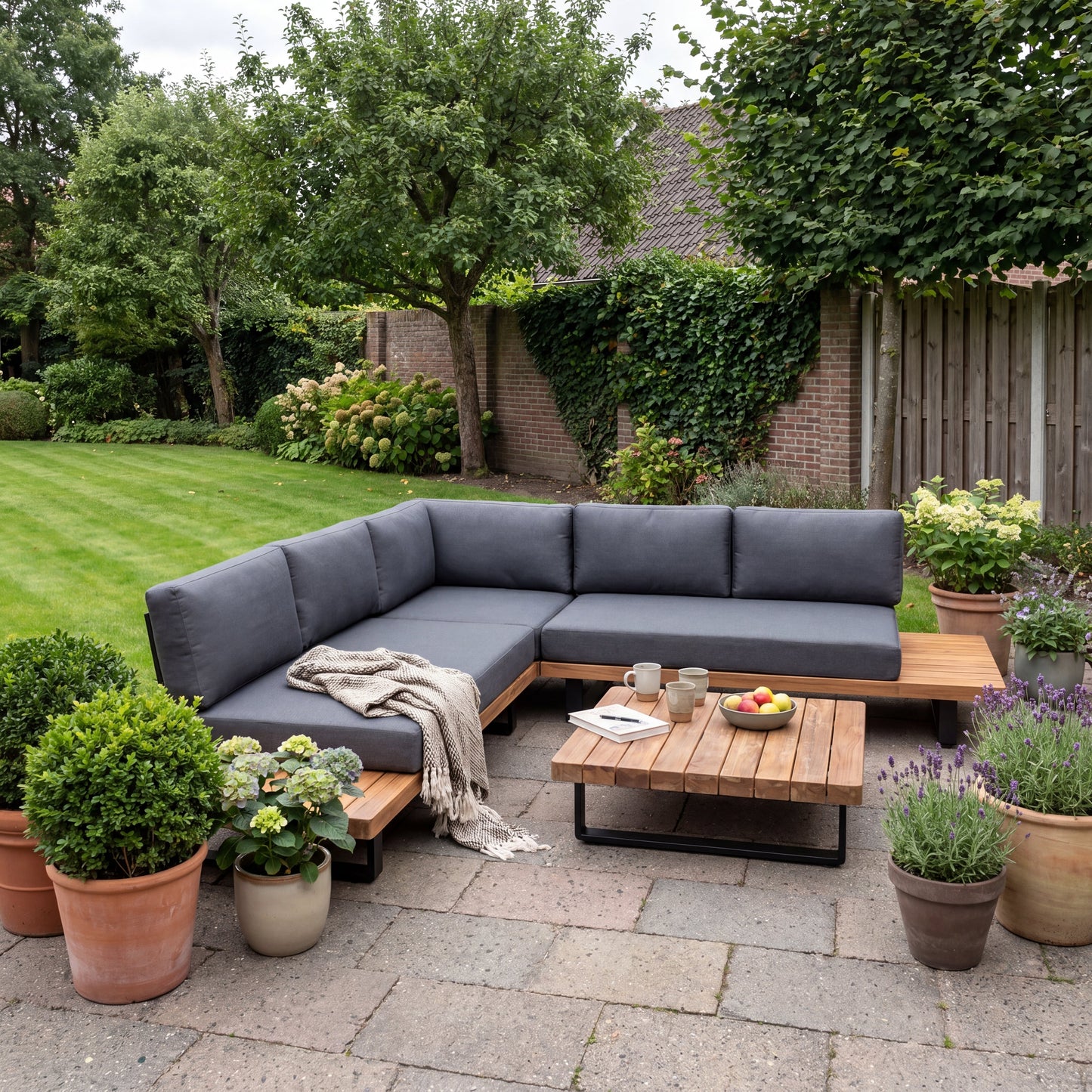 Nova Lounge Set