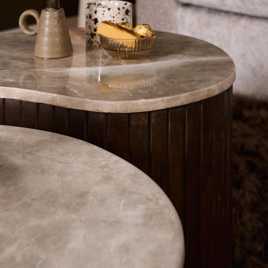 Salontafel Nomi – Mangohout & Marmer Bruin – 84x73 cm